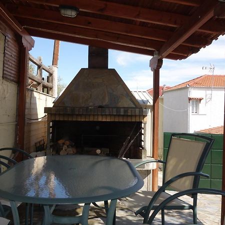 Beach Front House With View Marathos  Exteriör bild