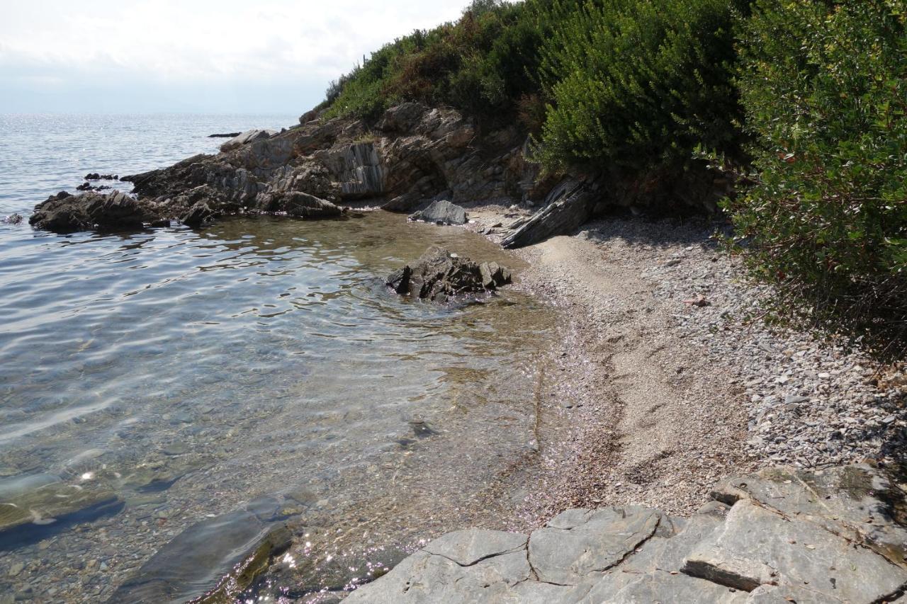 Beach Front House With View Marathos  Exteriör bild