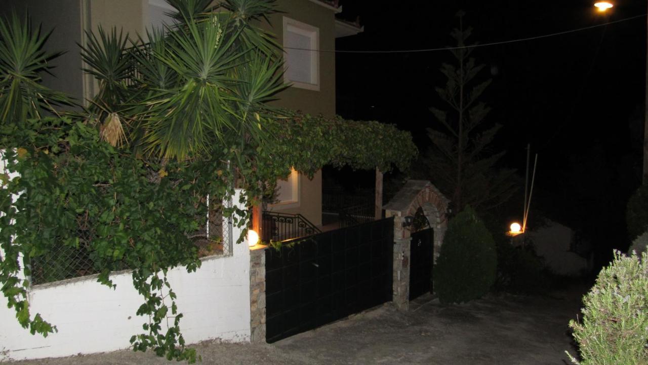 Beach Front House With View Marathos  Exteriör bild